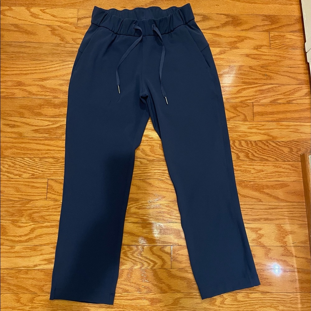 Lululemon 23” inseam crop pants